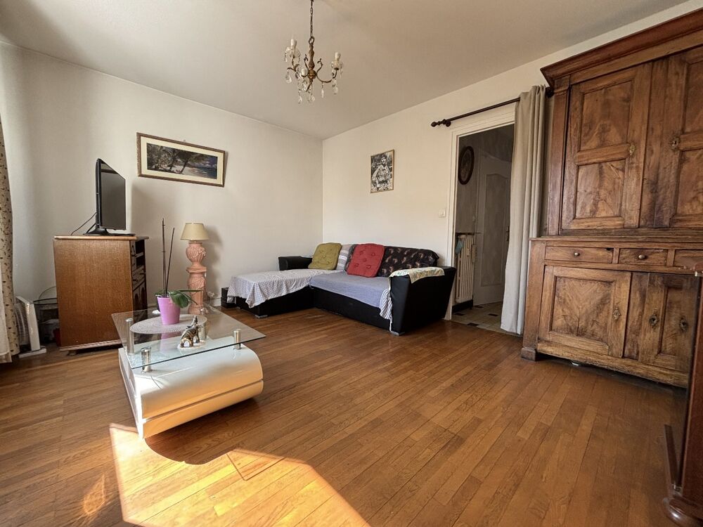 Appartement 2 pièces 47 m² · à Cran Gevrier · 47 m² · 215 000 €