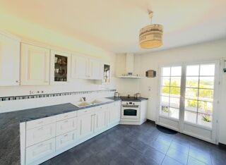 Maison à vendre 5 pièces 166 m²