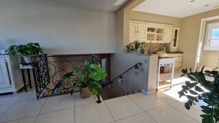  Maison � vendre 5 pi�ces 209 m�