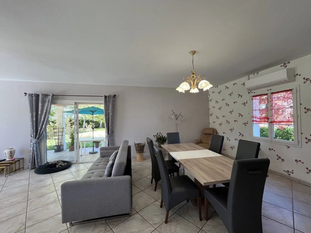 Vente Maison Maison et d�pendances Becheresse