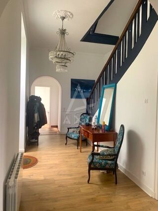  Villa � vendre 8 pi�ces 250 m�