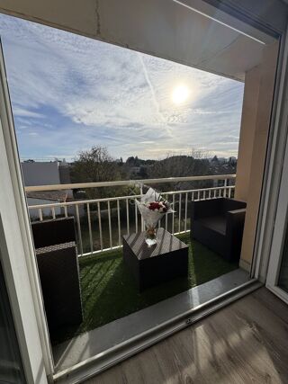  Appartement � vendre 4 pi�ces 81 m�