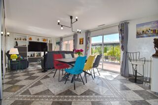  Maison � vendre 6 pi�ces 284 m�