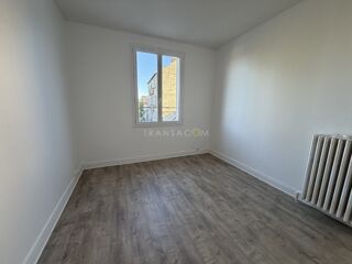  Appartement à louer 3 pièces 54 m²