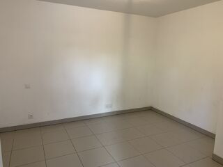  Appartement à louer 2 pièces 40 m²