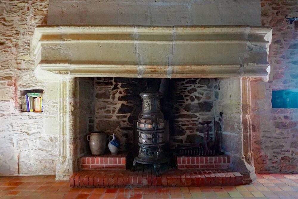 � vendre  Villa Saint-Jory-de-Chalais (24800)