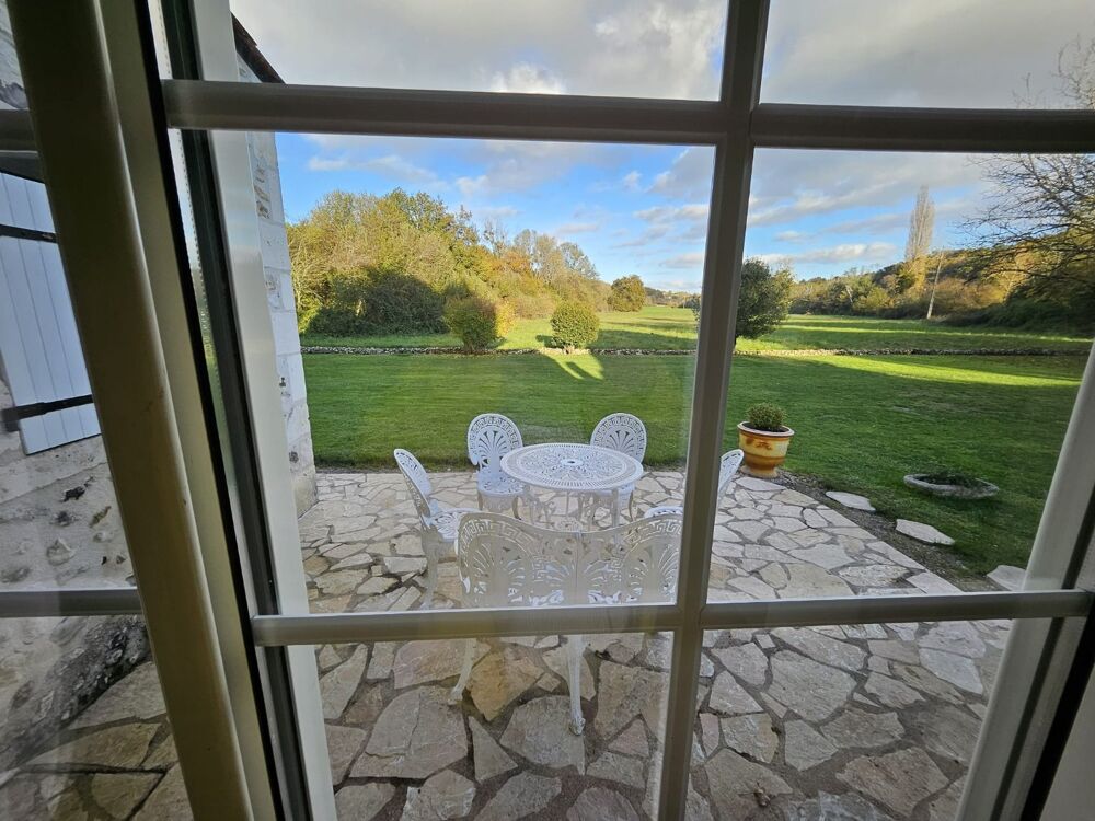 � vendre  Propri�t�/ch�teau P�rigueux (24000)