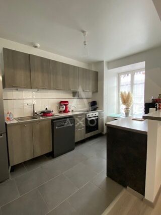  Immeuble � vendre 125 m�