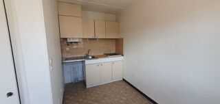 Appartement à louer 2 pièces 44 m²