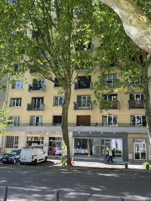 Local commercial 159000 38000 Grenoble
