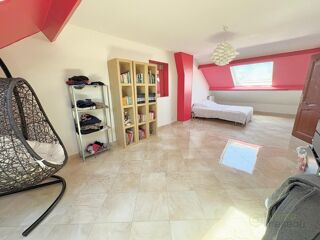  Maison � vendre 8 pi�ces 229 m�