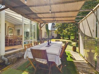  Maison � vendre 15 + pi�ces 270 m�