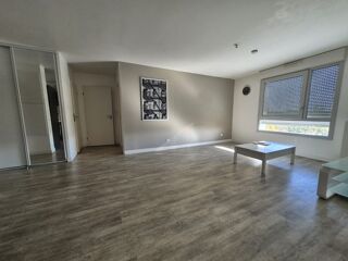  Appartement � louer 3 pi�ces 61 m� Talence