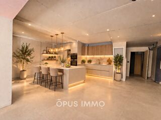  Appartement à vendre 4 pièces 140 m²