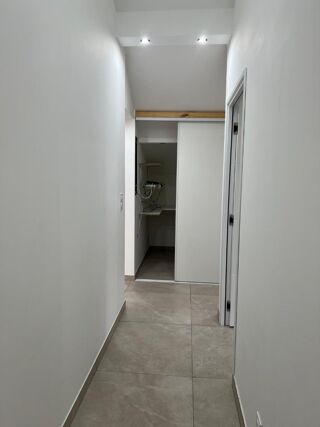  Appartement à louer 3 pièces 70 m²