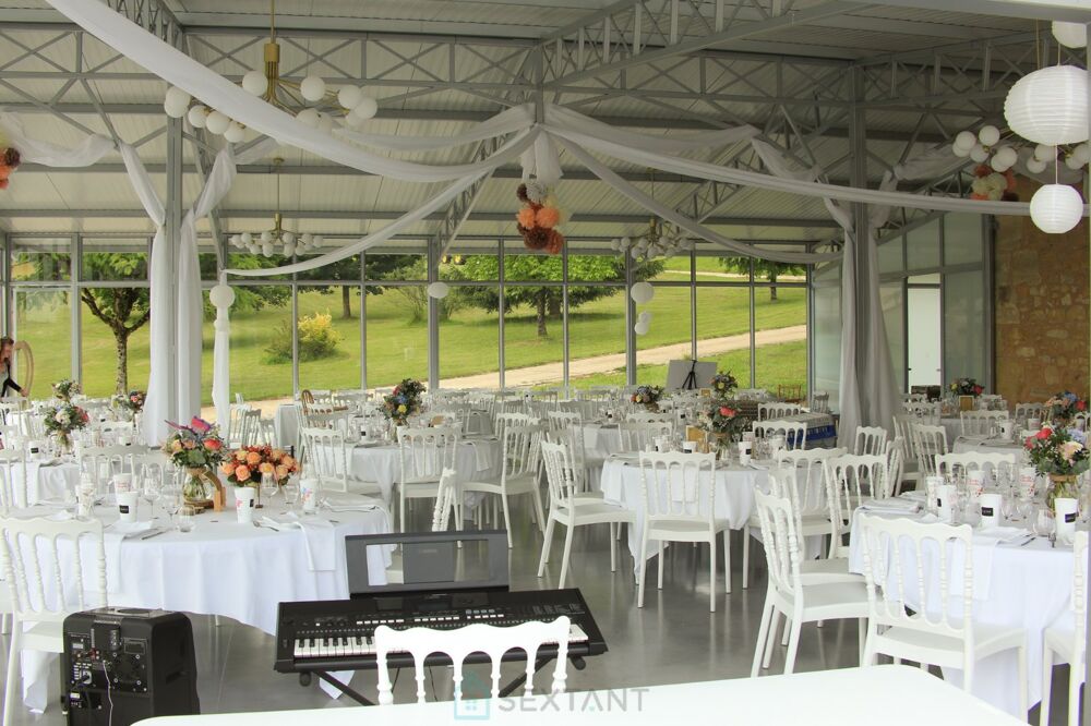 � vendre  Villa Hautefort (24390)