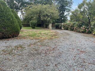  Maison  vendre 9 pices 201 m