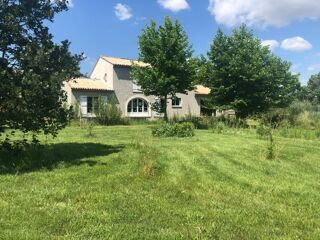  Villa à vendre 8 pièces 252 m²