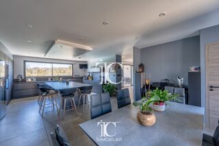  Maison � vendre 5 pi�ces 202 m�