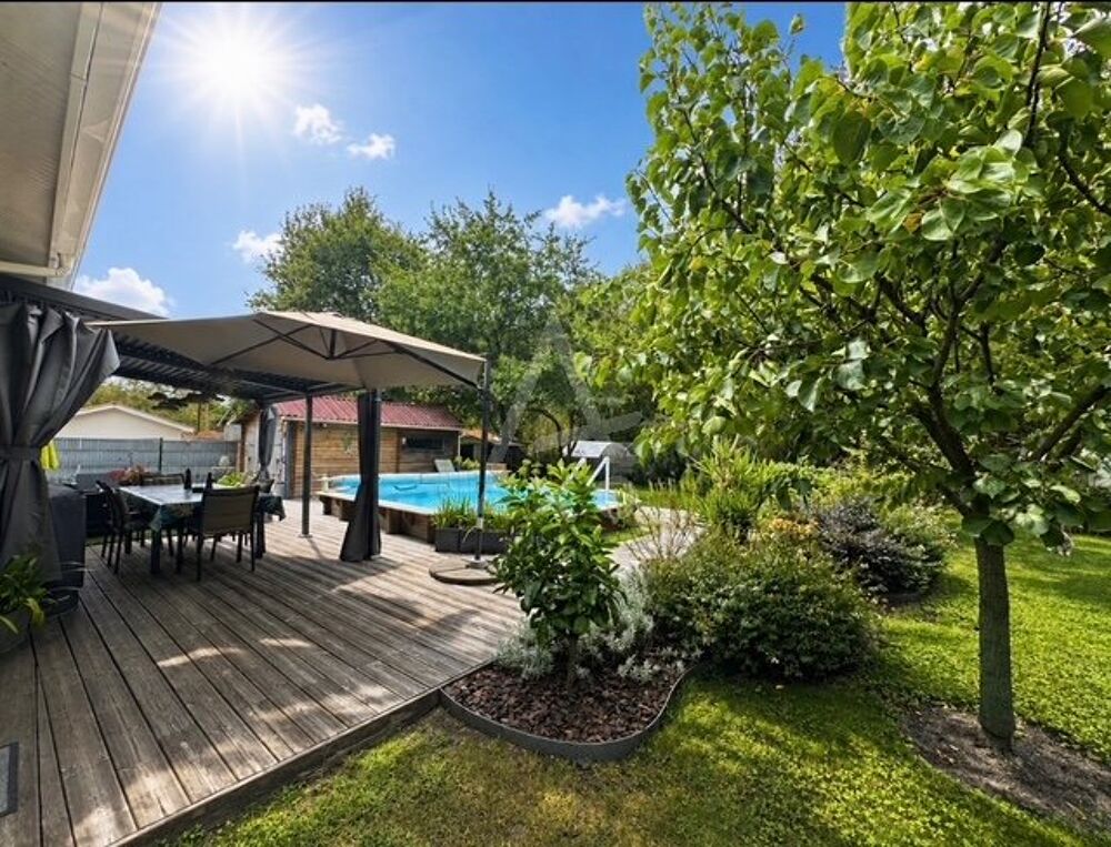 Maison 5 pièces 113 m² · à Gastes · 113 m² · 440 000 €