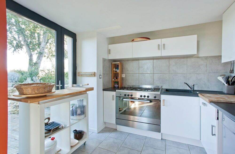 � vendre  Maison Angles-sur-l'Anglin (86260)