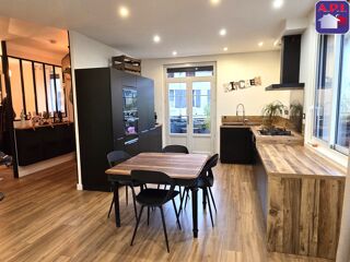  Maison � vendre 6 pi�ces 162 m� Mazeres