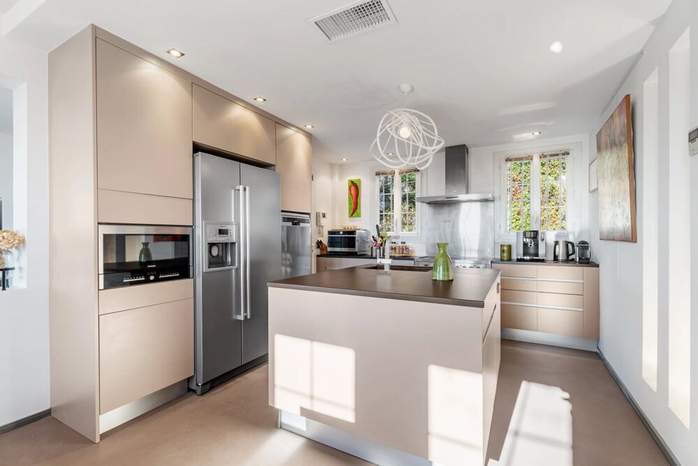 � vendre  Maison Grasse (06130)