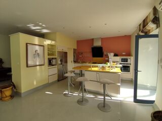  Maison � vendre 5 pi�ces 216 m�