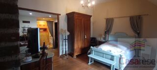  Maison � vendre 9 pi�ces 265 m�