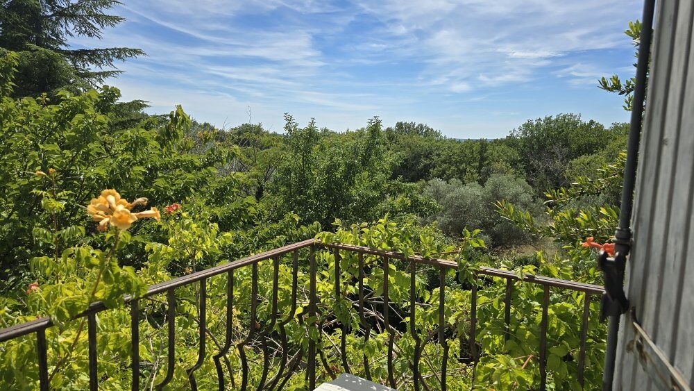 � vendre  Villa Velleron (84740)