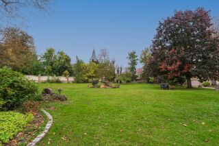  Villa � vendre 15 + pi�ces 654 m�