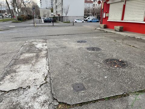 Local commercial 901000 38130 Echirolles