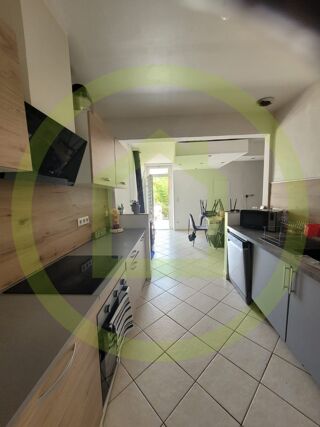  Immeuble  vendre 425 m