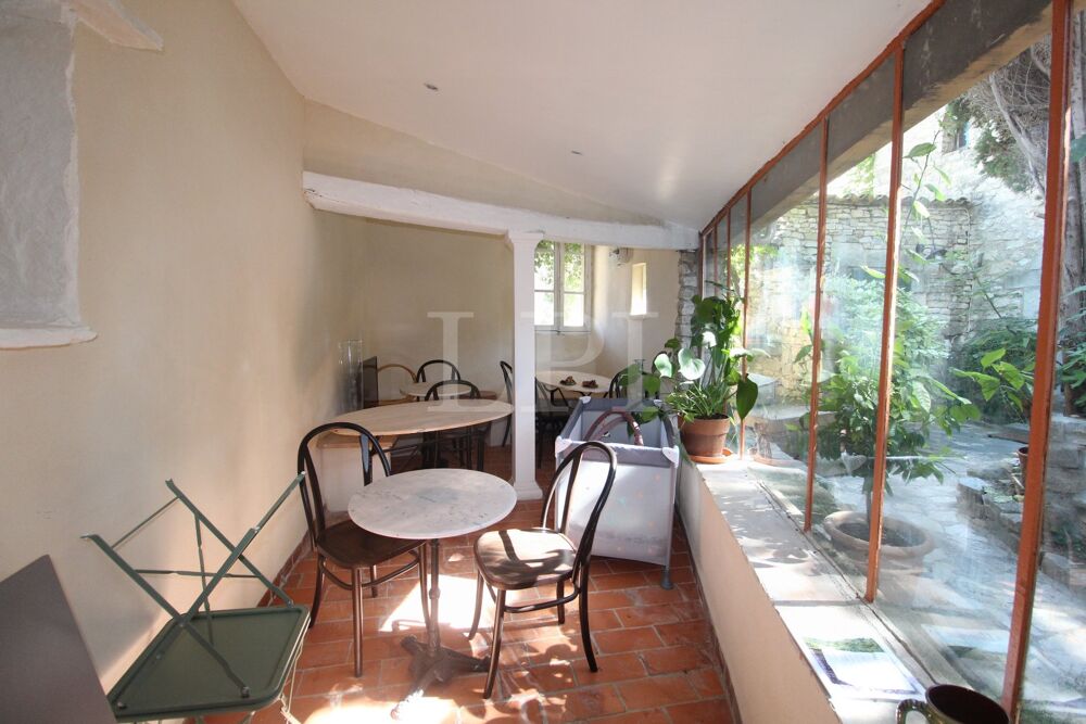 � vendre  Maison Saint-Martin-de-Castillon (84750)