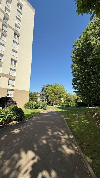 Vente Appartement 4 pièces 81 m², Déville-Lès-Rouen