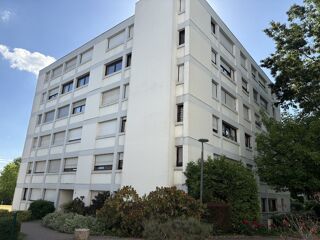  Appartement à louer 2 pièces 45 m²