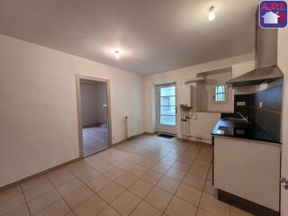  Appartement � louer 4 pi�ces 77 m�