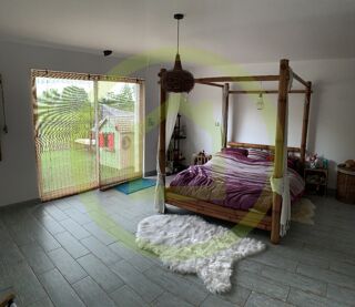  Villa  vendre 10 pices 258 m