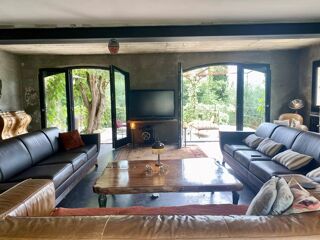  Maison  vendre 10 pices 230 m