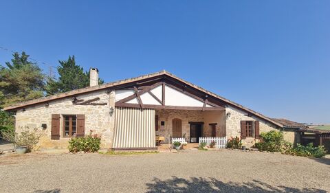   Maison et d�pendances Maison - 7 pi�ce(s) - 204 m�