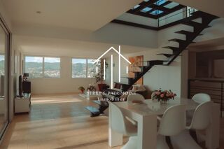  Maison � vendre 6 pi�ces 234 m�