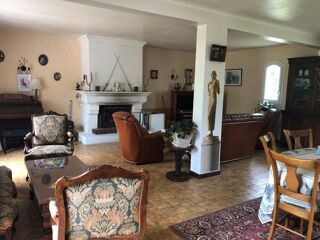  Villa � vendre 8 pi�ces 265 m�