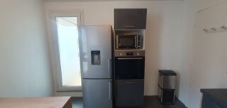  Appartement à louer 2 pièces 72 m²