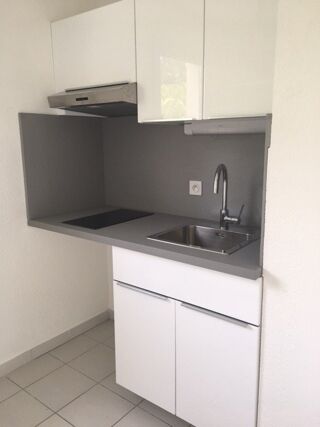 Appartement à louer 2 pièces 47 m²