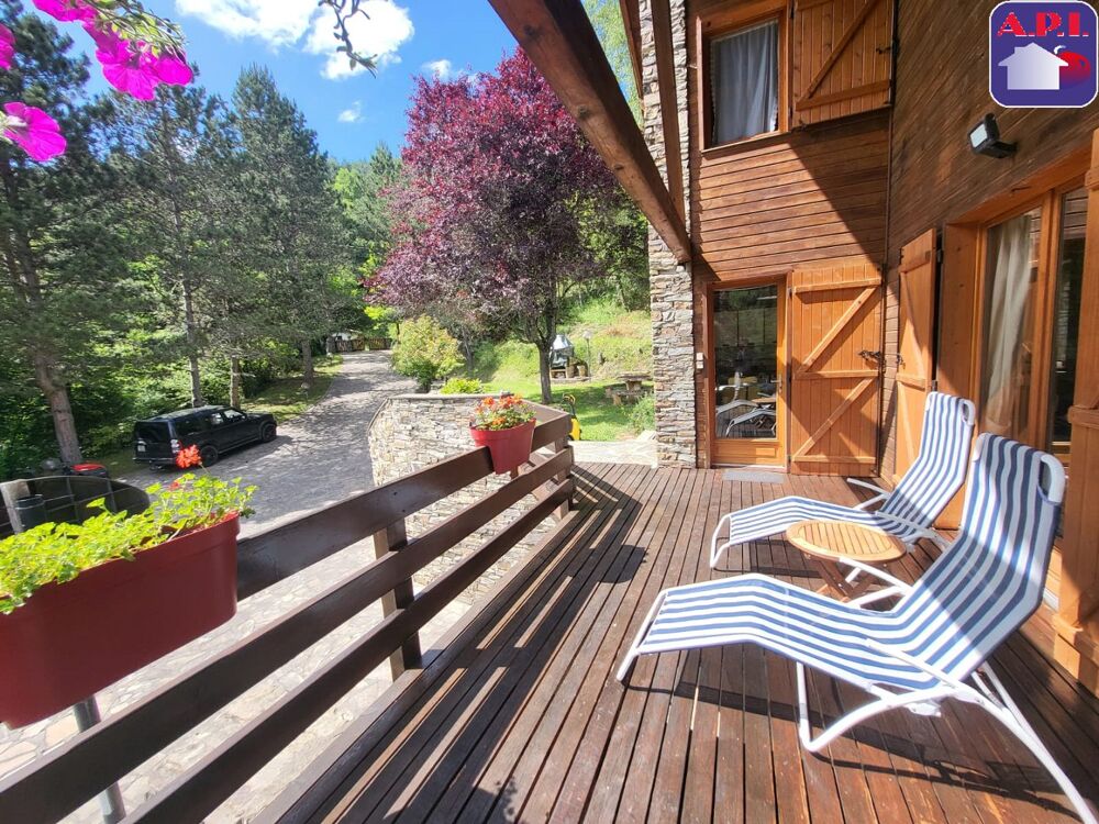 Maison 6 pièces 154 m² · à Belcaire · 154 m² · 355 000 €