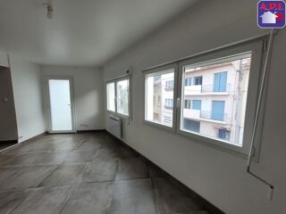  Appartement � louer 3 pi�ces 53 m� Lavelanet