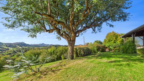   Maison Maison - 6 pi�ce(s) - 199 m�