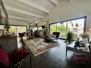  Villa � vendre 6 pi�ces 185 m�