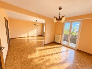 Appartement 5 pièces 97 m² · à Wintzenheim · 97 m² · 130 000 €