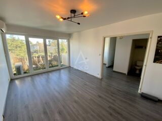  Appartement à louer 2 pièces 46 m²